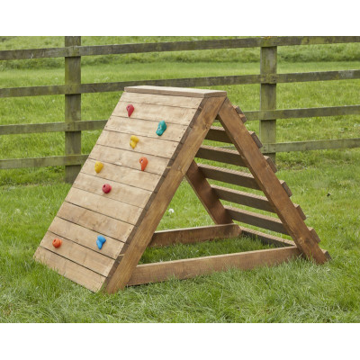 Mini mur d'escalade en bois