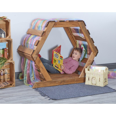 Ruche en bois confortable