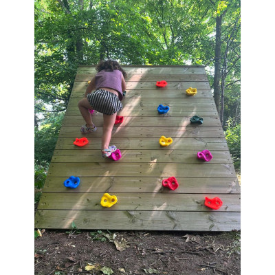 Mini mur d'escalade en bois