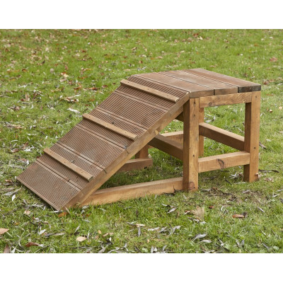 Plateforme de saut en bois